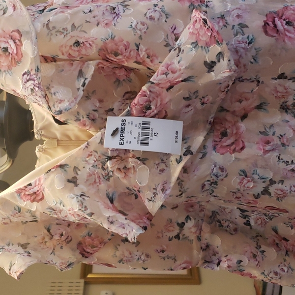 Floral print ruffle wrap maxi dress - Picture 7 of 7